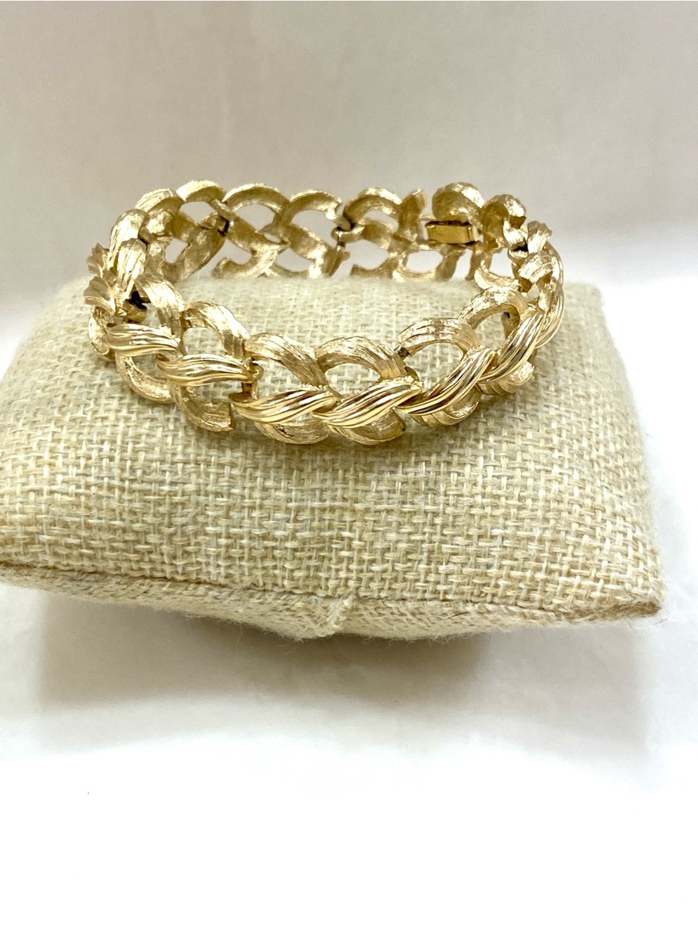 Vintage Crown Trifari Elegant Braided Gold Bracelet